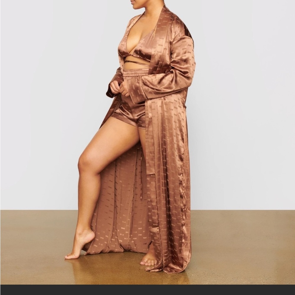 NIB Skims Jacquard Long Robe 2X Ochre
